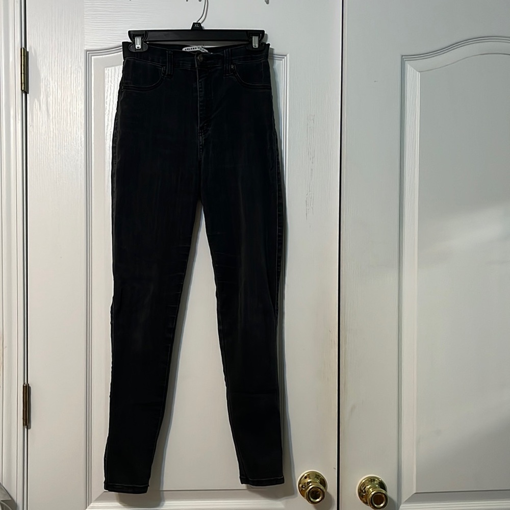 Black high waisted skinny jeans